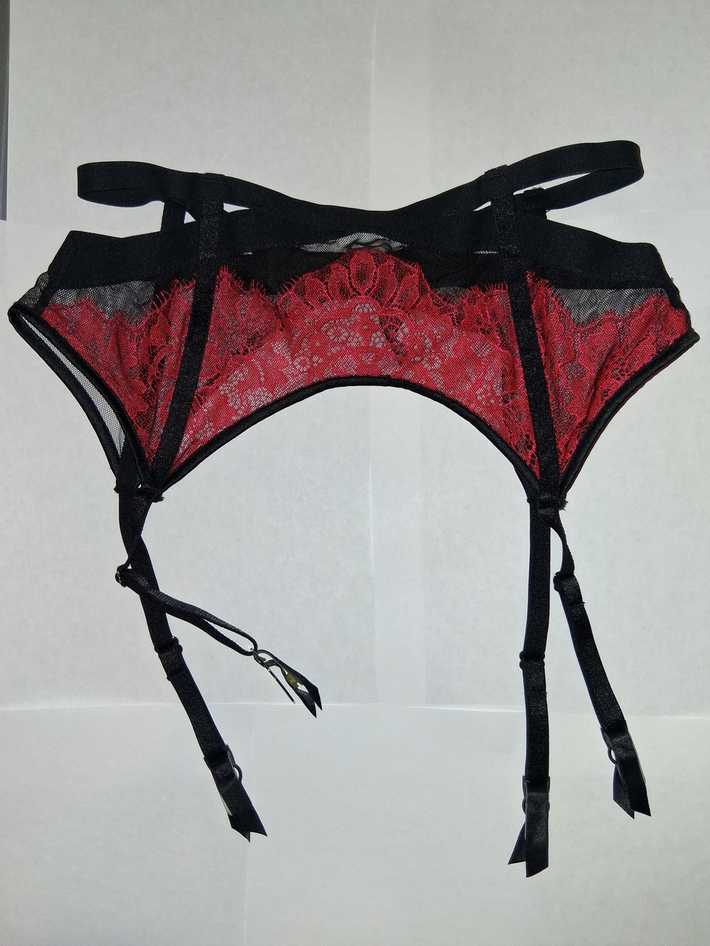 Victoria's Secret Garter Belt Size XS Black Red